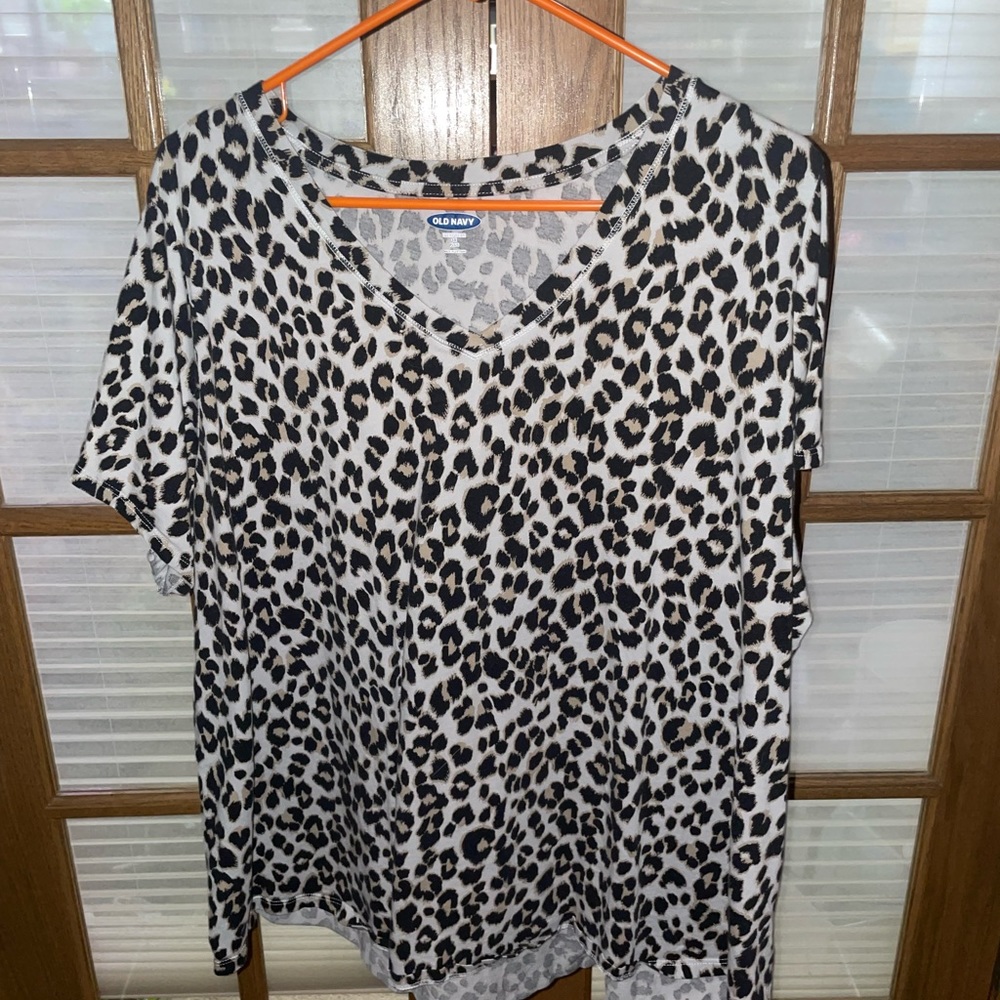 Leopard Print Tshirt